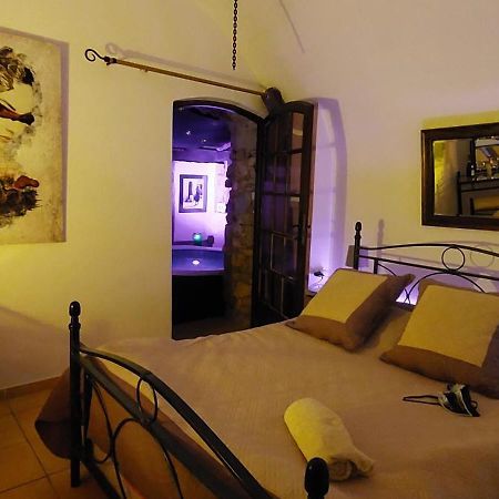 Chambre Love Romantique Avec Spa Privee Calvi  Exteriör bild