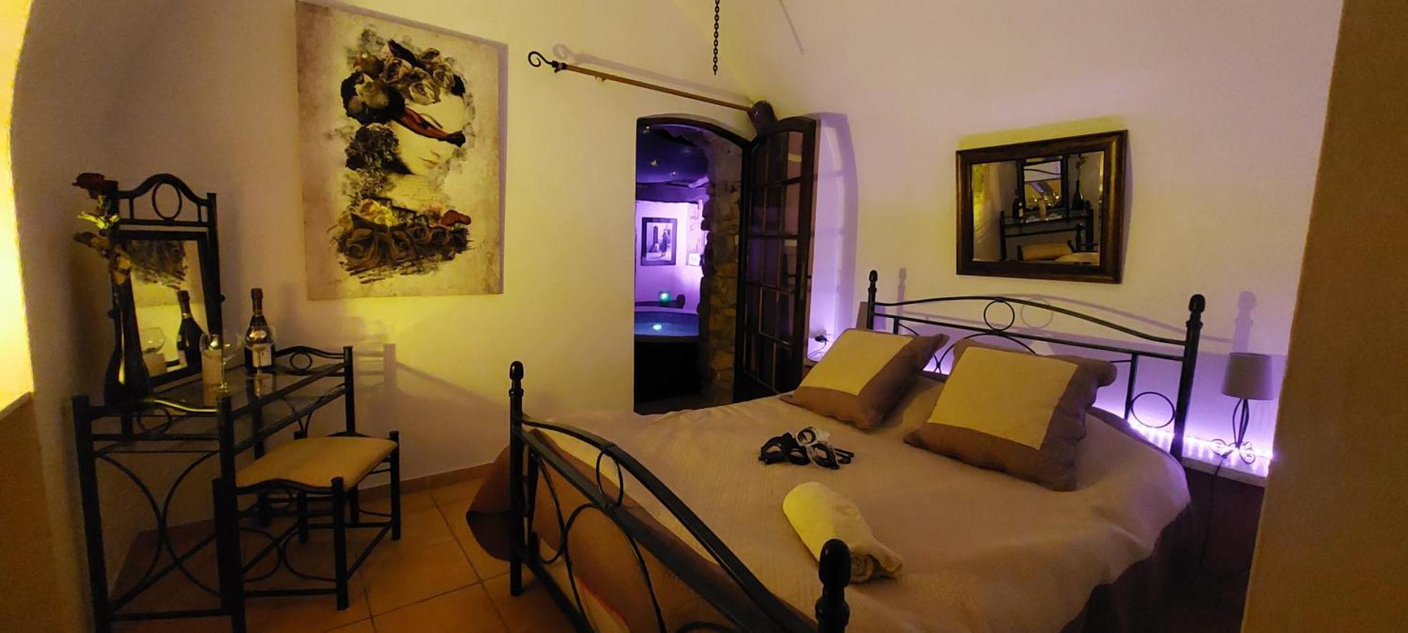 Chambre Love Romantique Avec Spa Privee Calvi  Exteriör bild